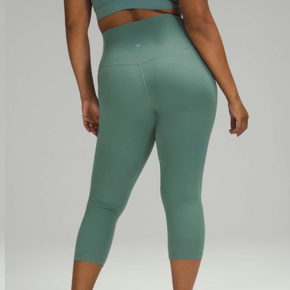 lululemon athletica Green Cropped Leggings